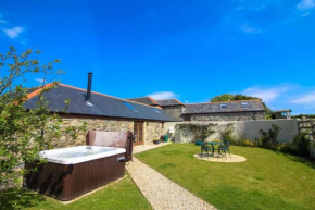 Manor Fletching, Porthallow